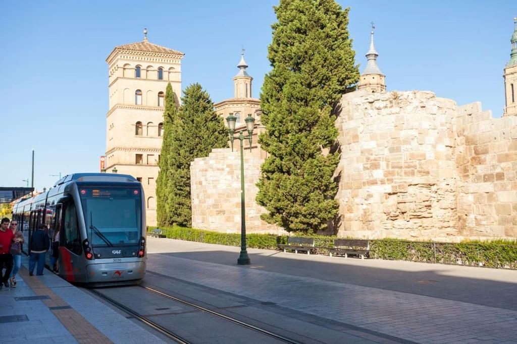 סרגוסה Moderno Apartamento En Casco Historico + Desayuno! מראה חיצוני תמונה